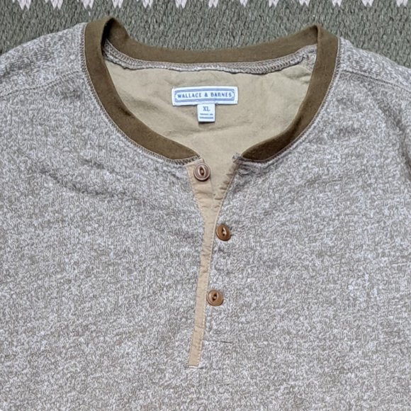Men's Wallace and Barne's Henley - Size - XL - Picture 2 of 3